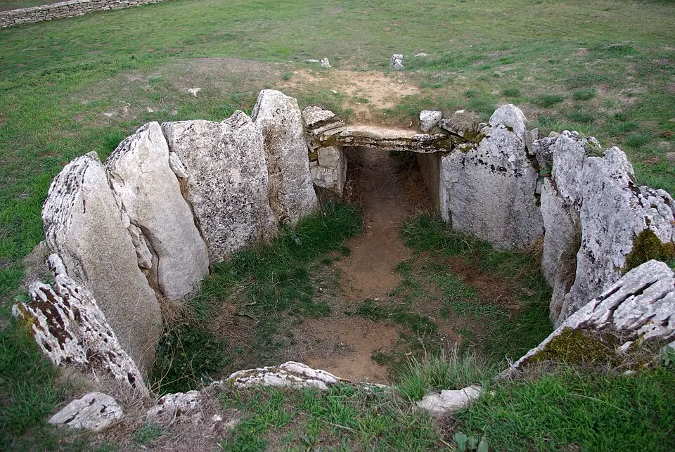 Dolmen de La Cabaña