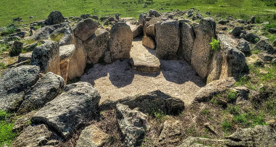 Dolmen Lamoina II