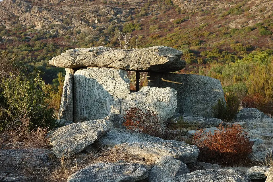site archéologique du Monte Revincu