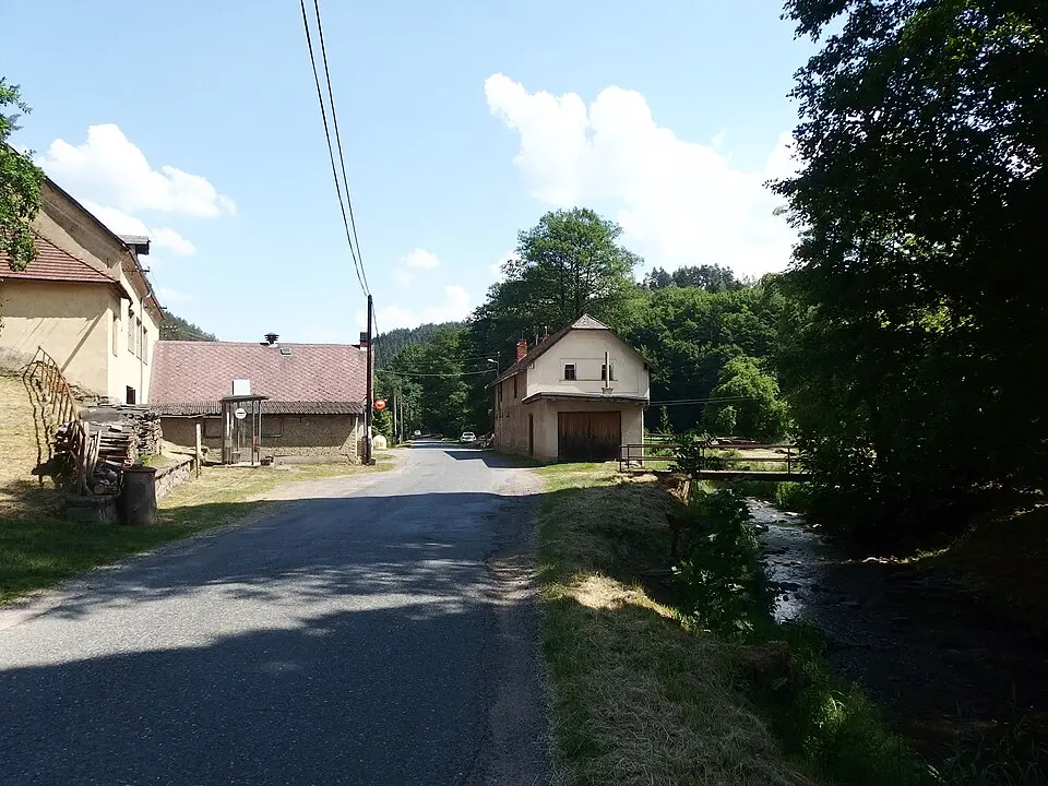 Dolní Lhota