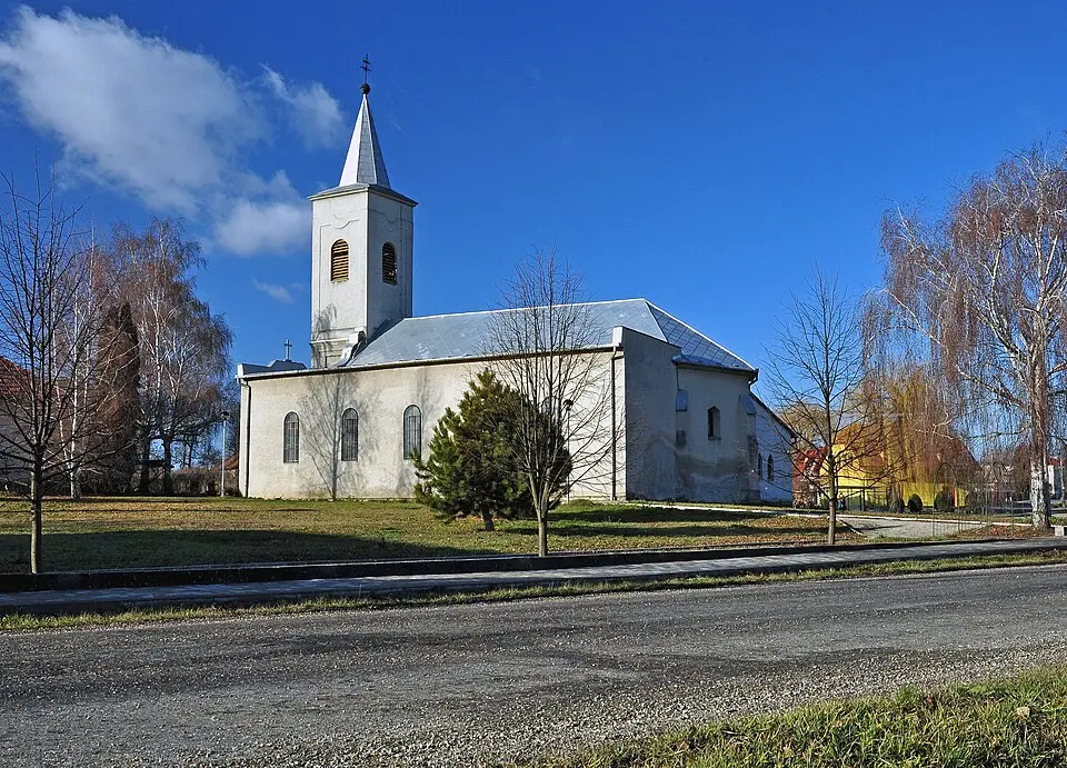 Alsópél