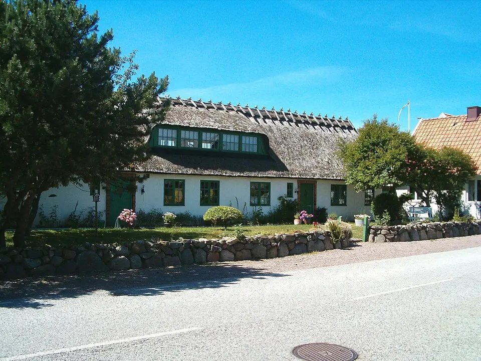 Domsten