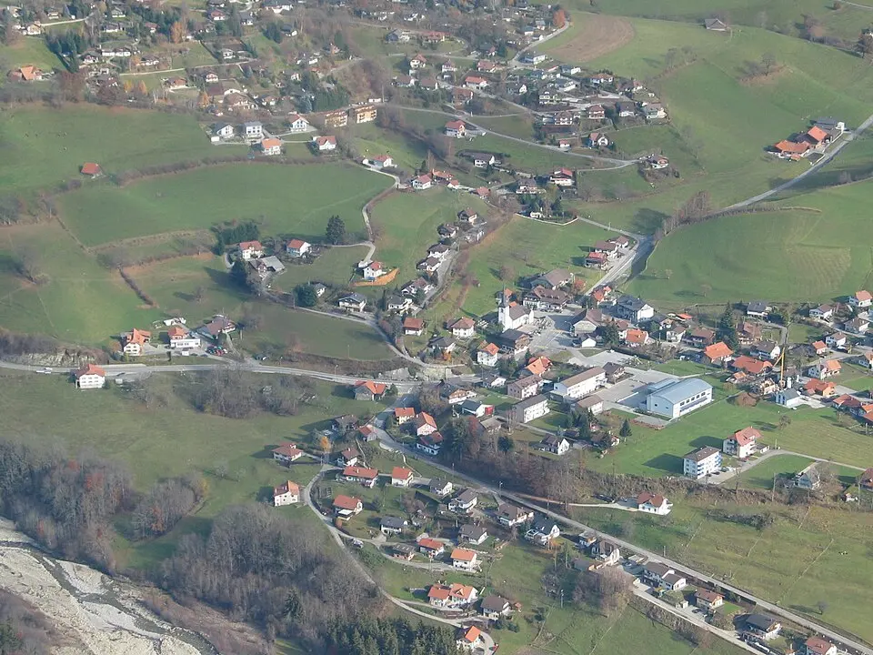 Plasselb