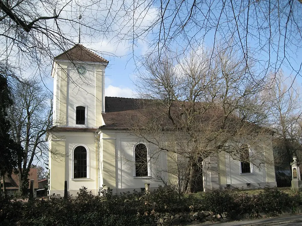 Bild: Bodo Kubrak · CC0 Dorfkirche Lübars