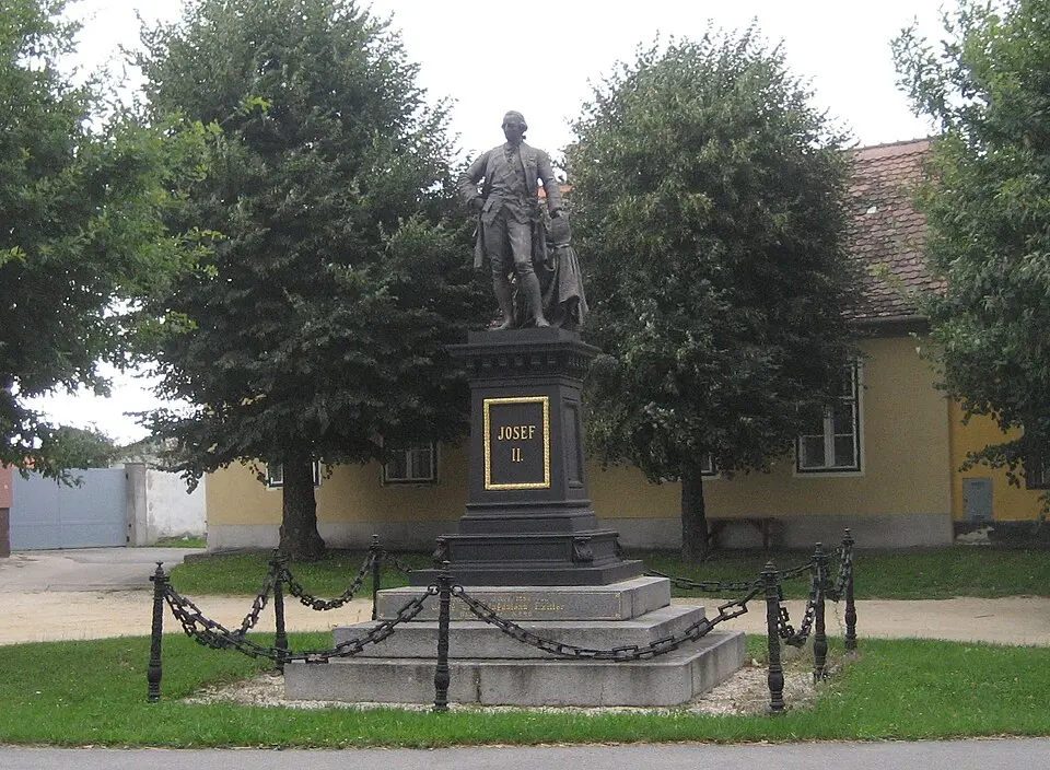 Kaiser Joseph II.-Denkmal