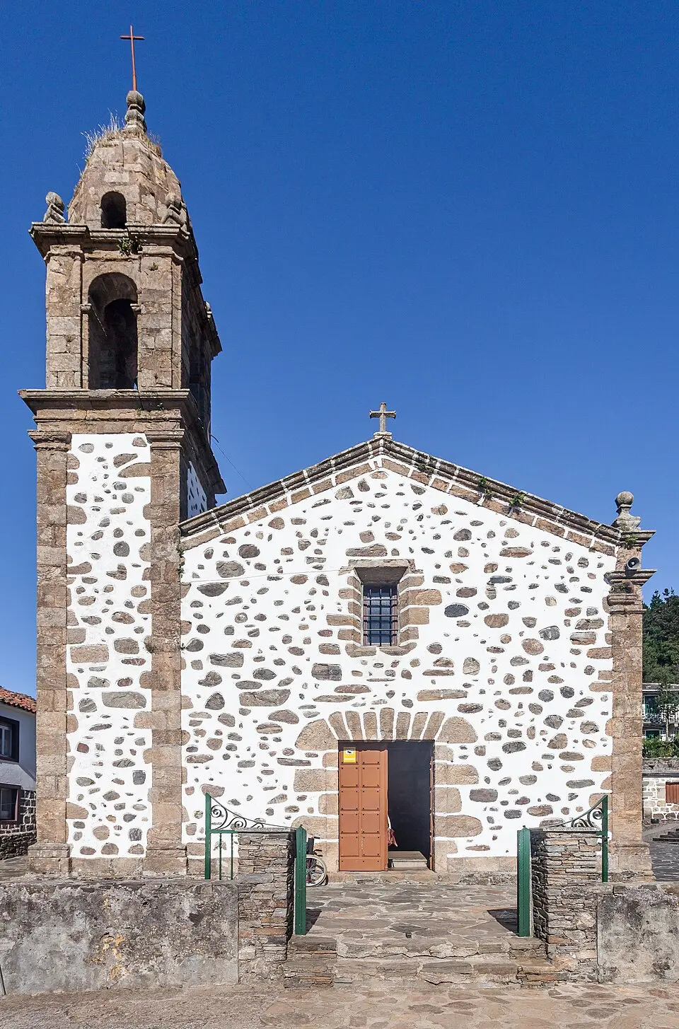 Kép: Luis Miguel Bugallo Sánchez (Lmbuga) · CC BY-SA 4.0 Santuario de San Andrés de Teixido