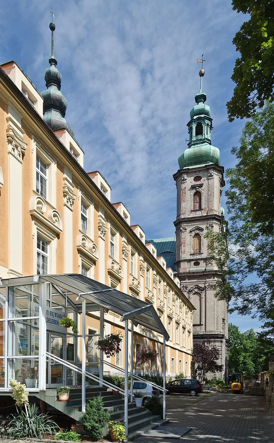 klasztor, ob. seminarium duchowne, Emilii Gierczak 2, Nysa