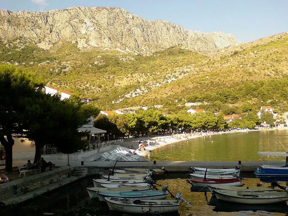 Bild: Robert Lommers · CC BY-SA 3.0 Drvenik (Gradac)