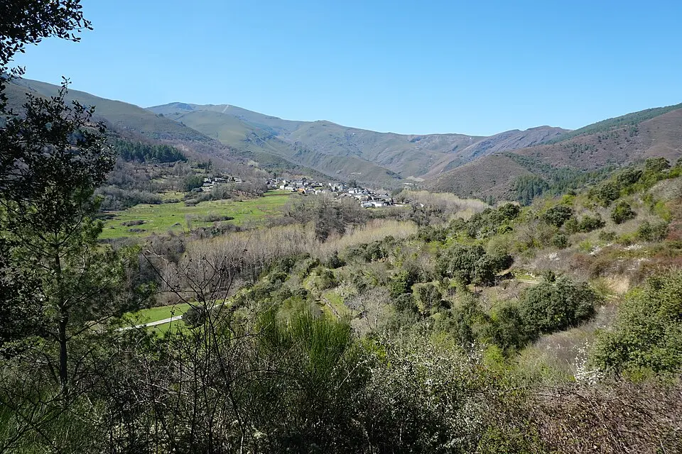 Serra da Enciña da Lastra