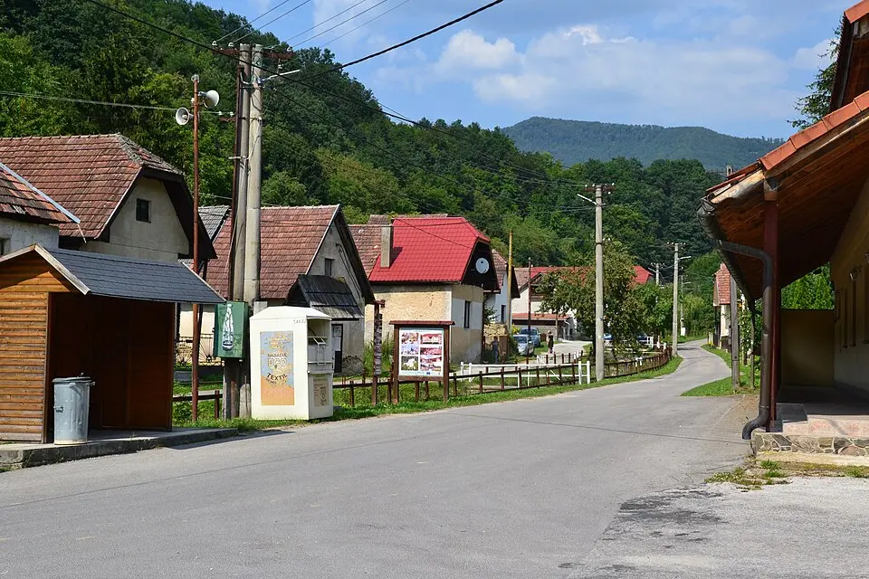 Omastiná