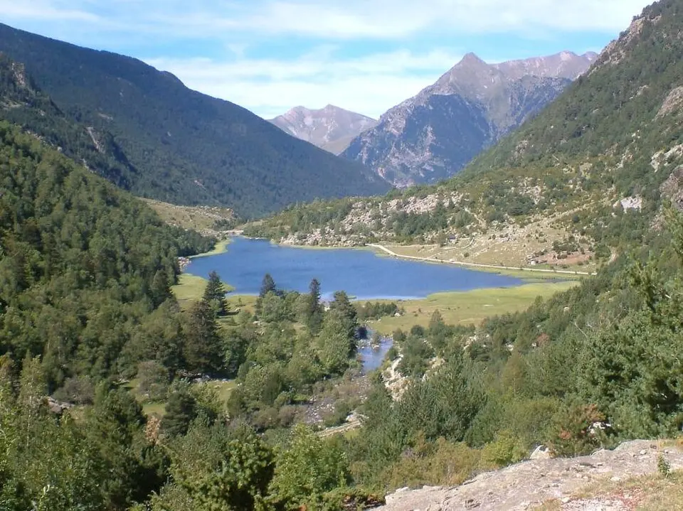 Lago de Llebreta