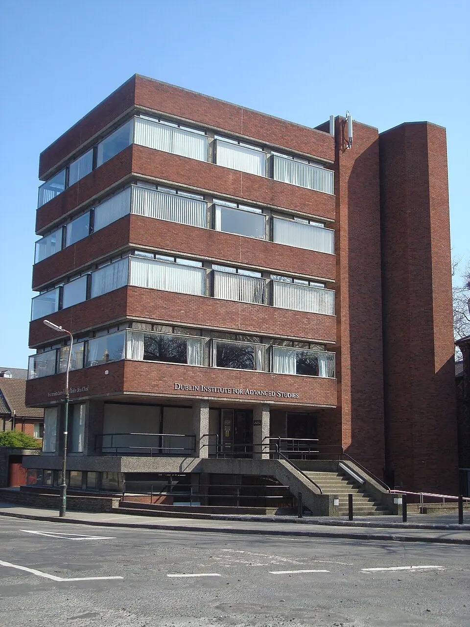 Institut d'études avancées de Dublin