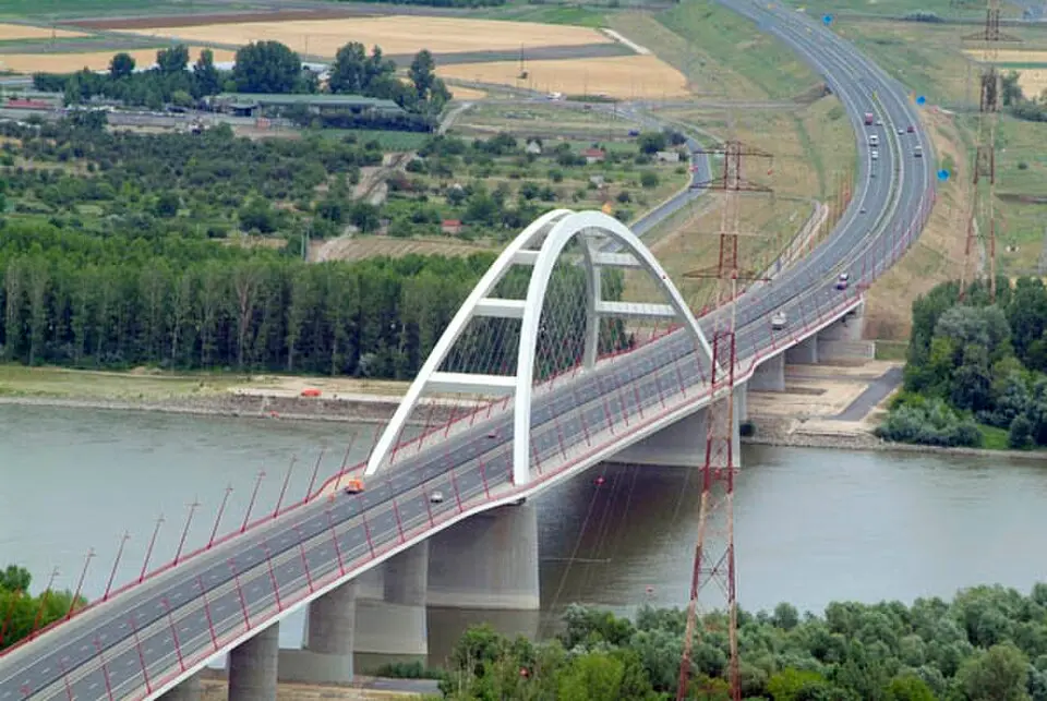 Pentele-Brücke