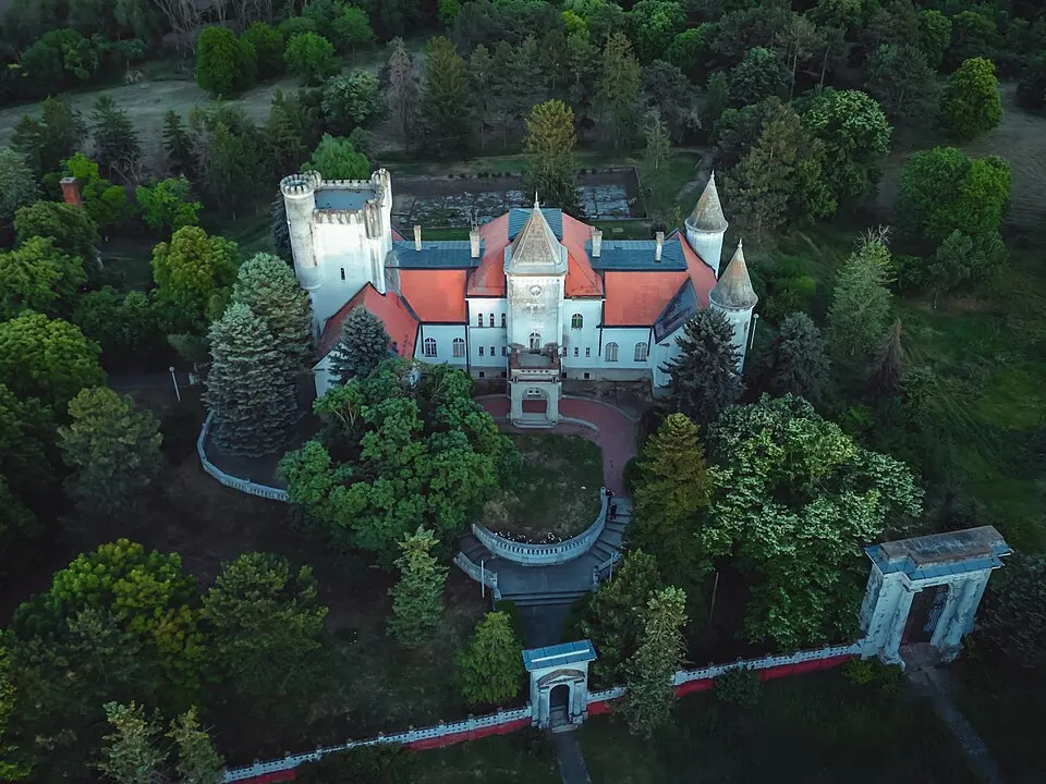 Фантаст