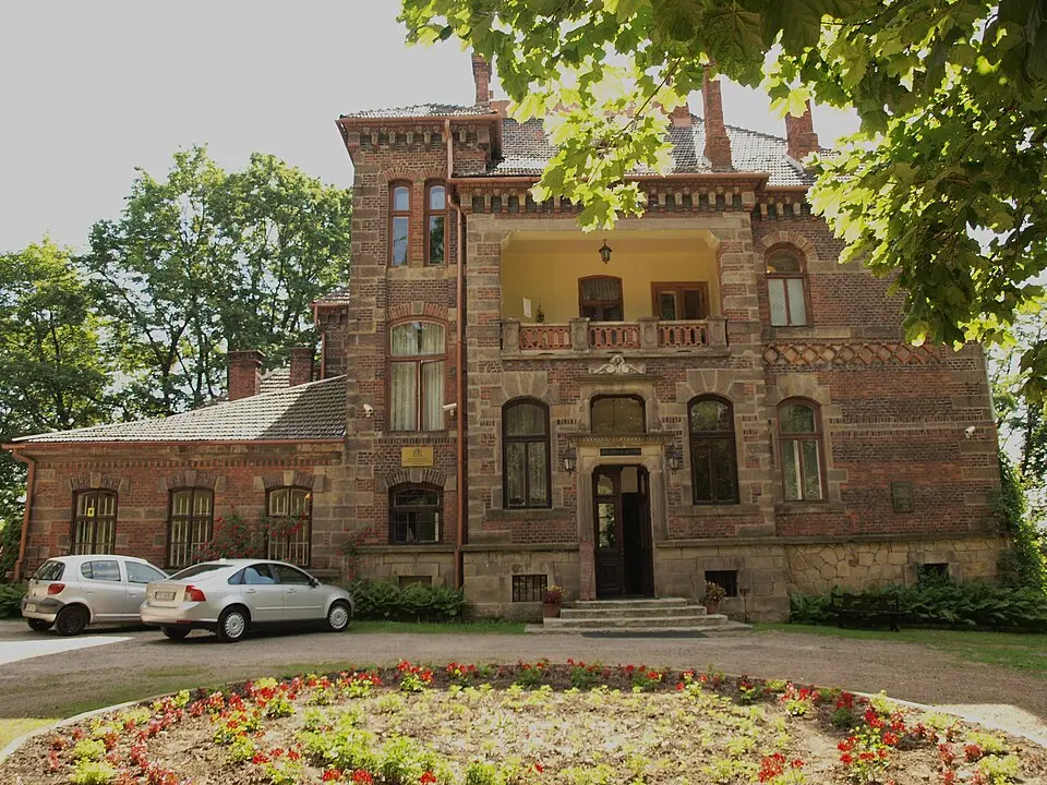 Pałac Żeleńskich w Grodkowicach
