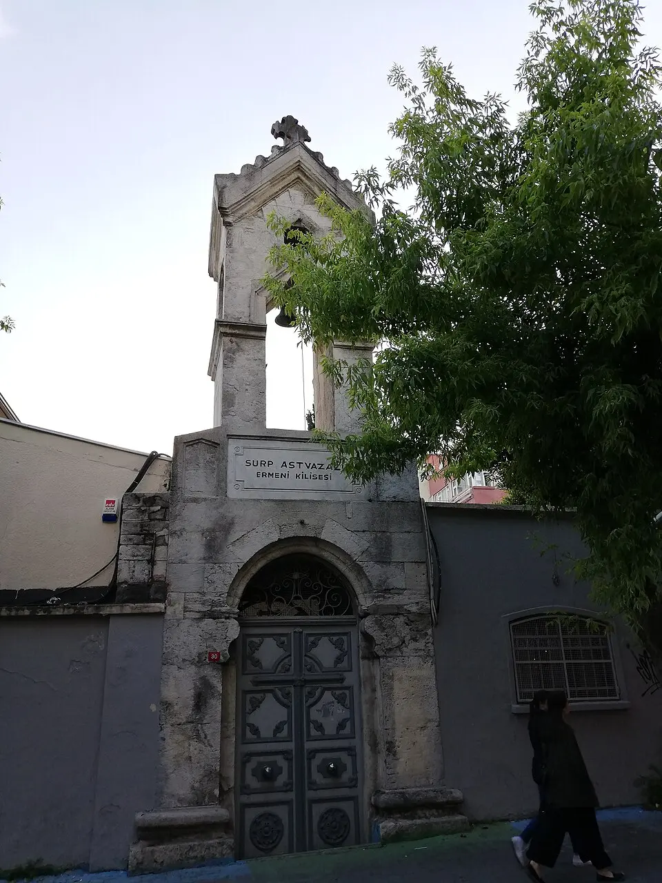 Dzınunt Surp Asdvadzadzni Kilisesi