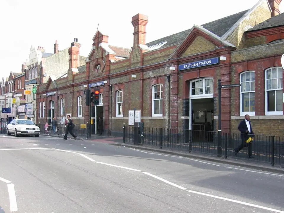 Image: The original uploader was MRSC at English Wikipedia. · Public domain East Ham