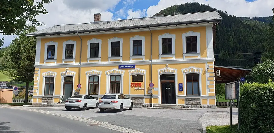 Aufnahmsgebäude Eben im Pongau