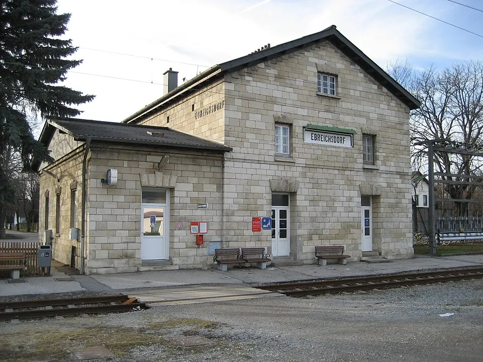 Aufnahmsgebäude Bahnhof Ebreichsdorf