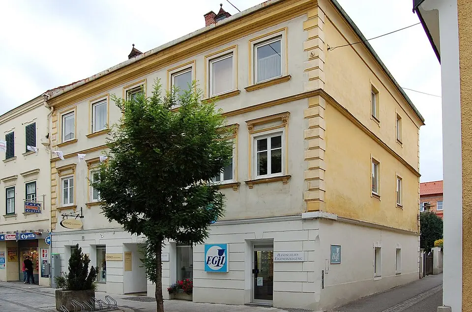 Schmiedstraße 18