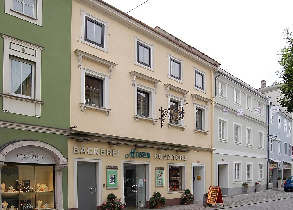 Schmiedstraße 19