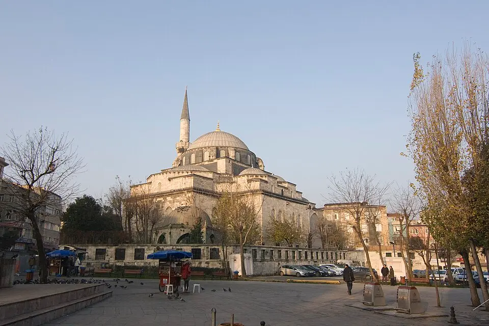 Gazi Atik Ali Paşa Camii