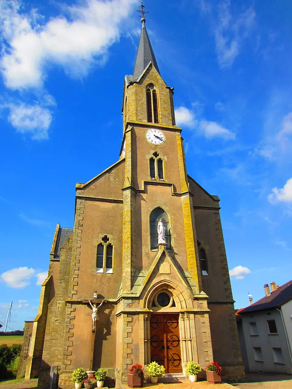 Kép: Aimelaime · CC BY-SA 3.0 Momerstroff