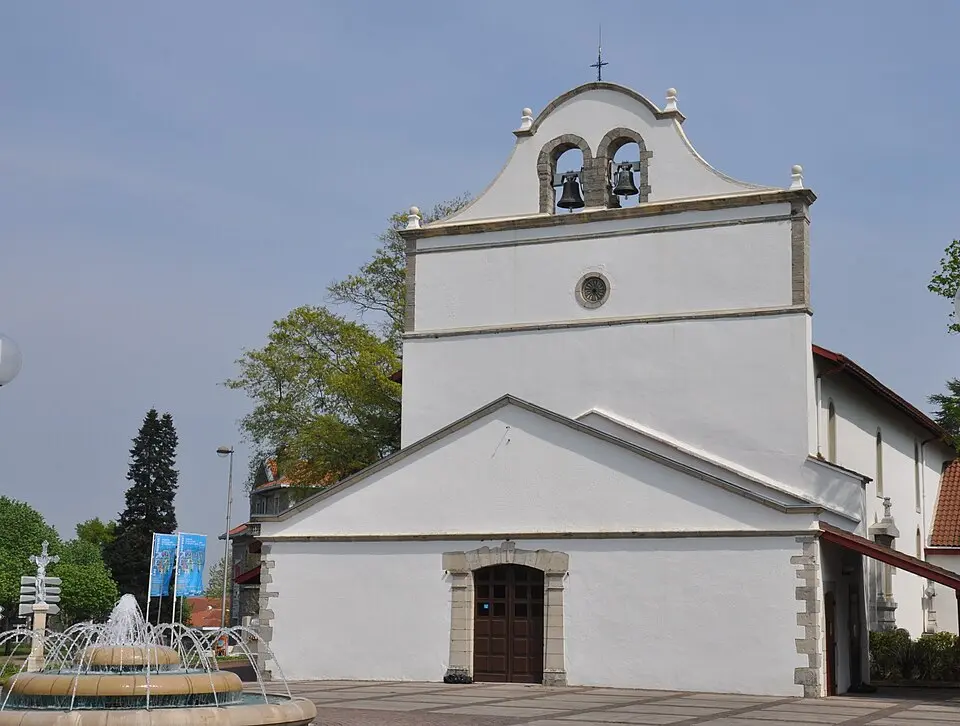 Bild: TONIODELBARRIO6464 · CC BY-SA 3.0 église Saint-Léon d'Anglet