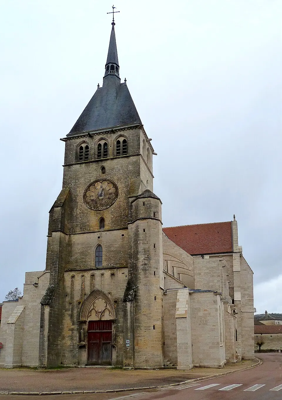 église Saint-Pierre de Mussy-sur-Seine
