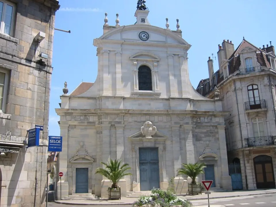 église Saint-Maurice