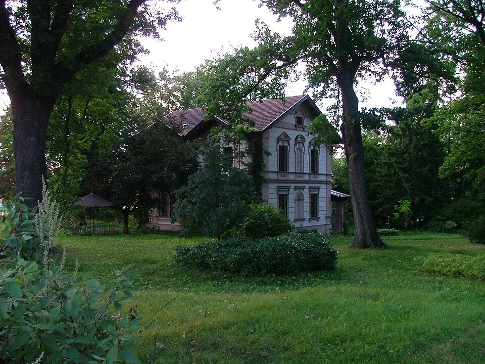 Obrázek: Cvrček at Czech Wikipedia · Public domain Libníč