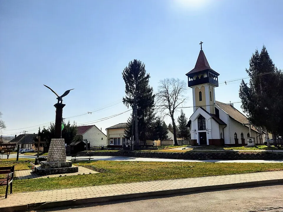 Egyházaskozár