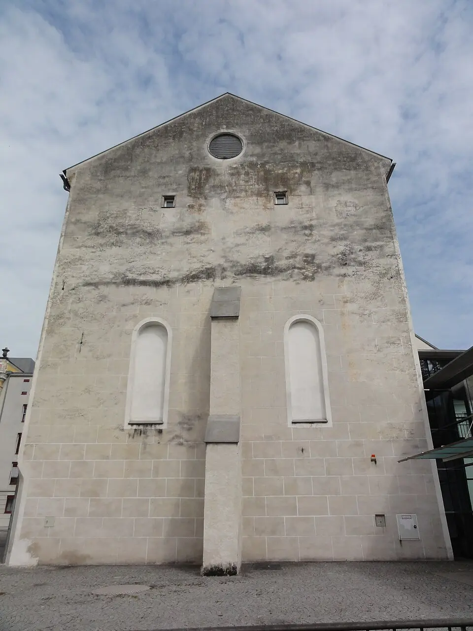 Ehem. Minoritenkloster, archäologisches Museum