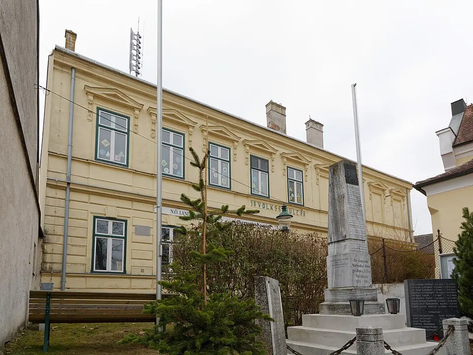 Volksschule