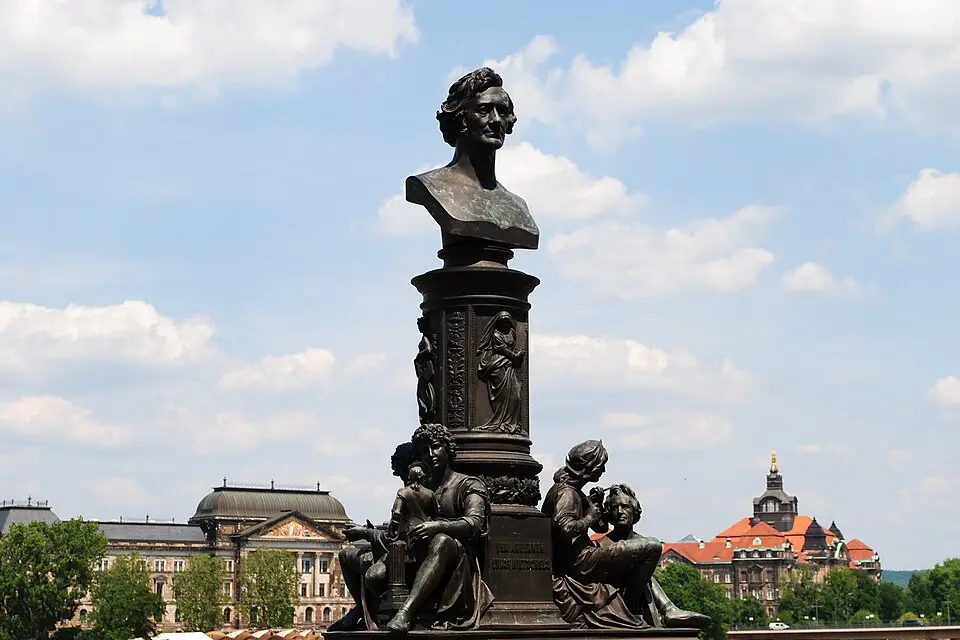 Ernst-Rietschel-Denkmal