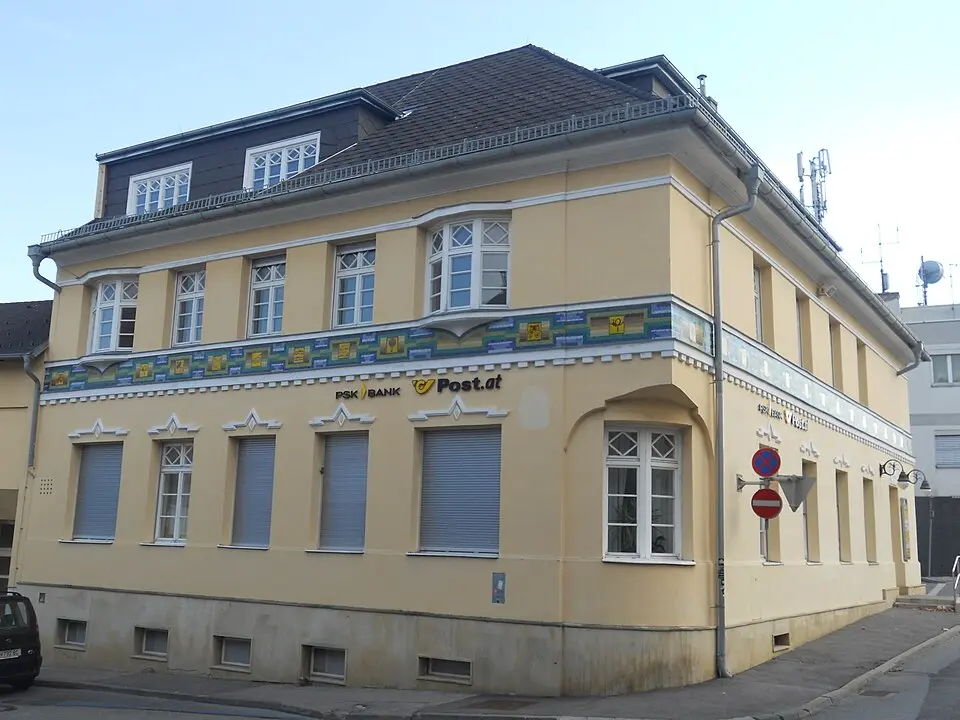 Postgebäude