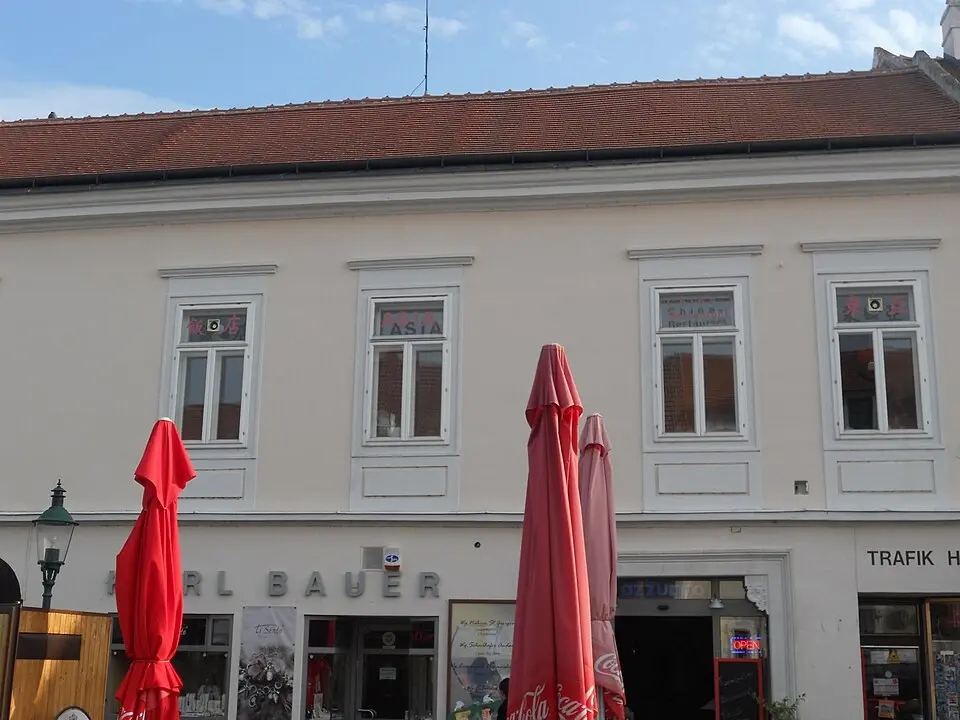 Bild: Clemens · CC BY-SA 3.0 AT Bürgerhaus