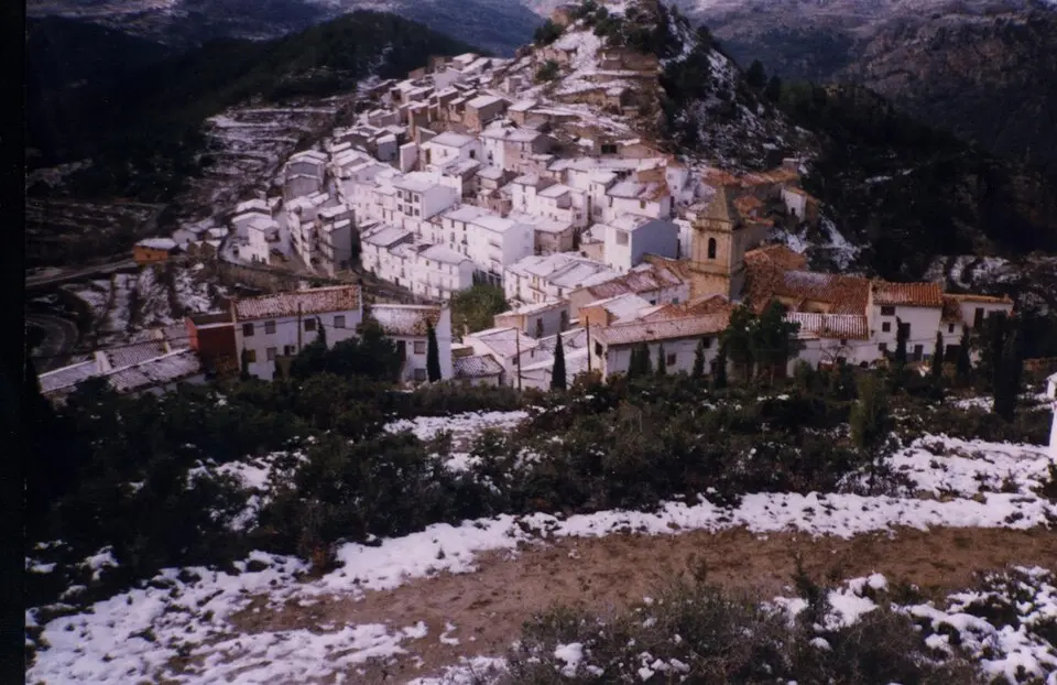 Castillo de Villamalefa