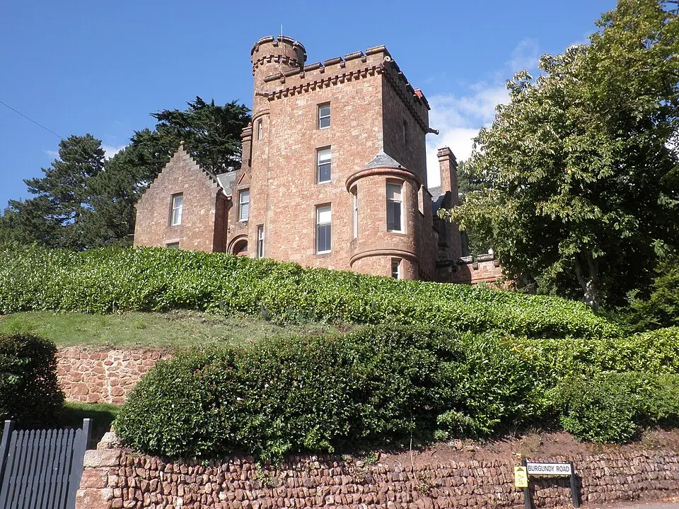 Slika: Roger Cornfoot · CC BY-SA 2.0 Elgin Tower