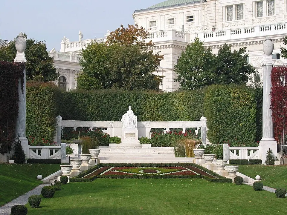 Kaiserin Elisabeth-Denkmal