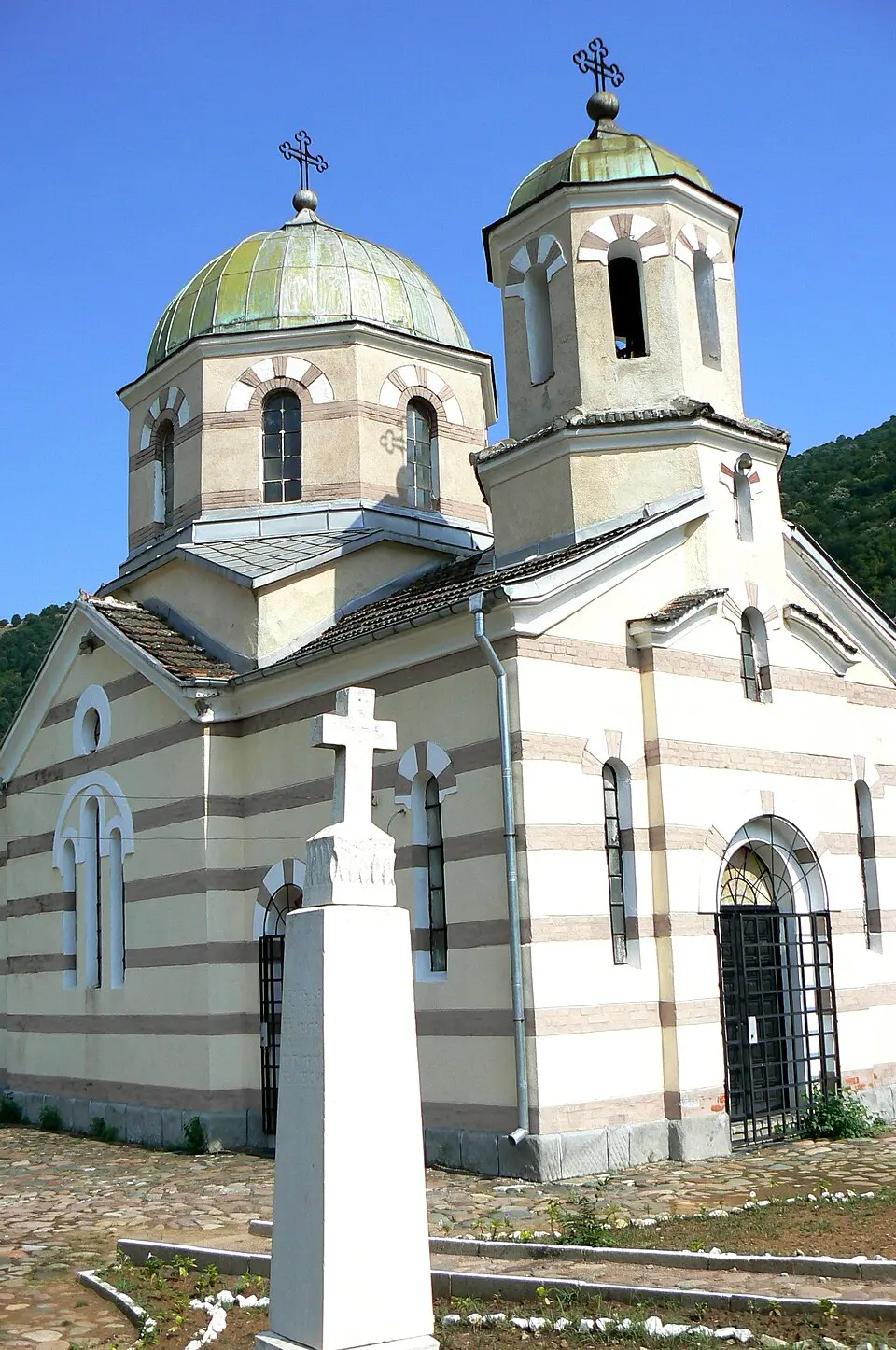 Елисейна
