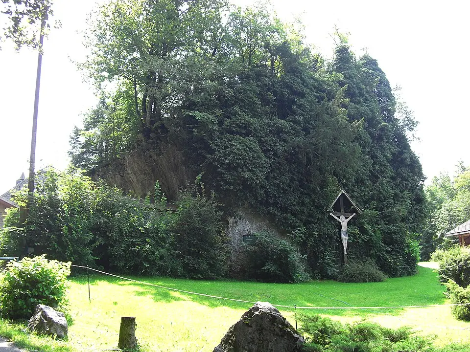 Archstein