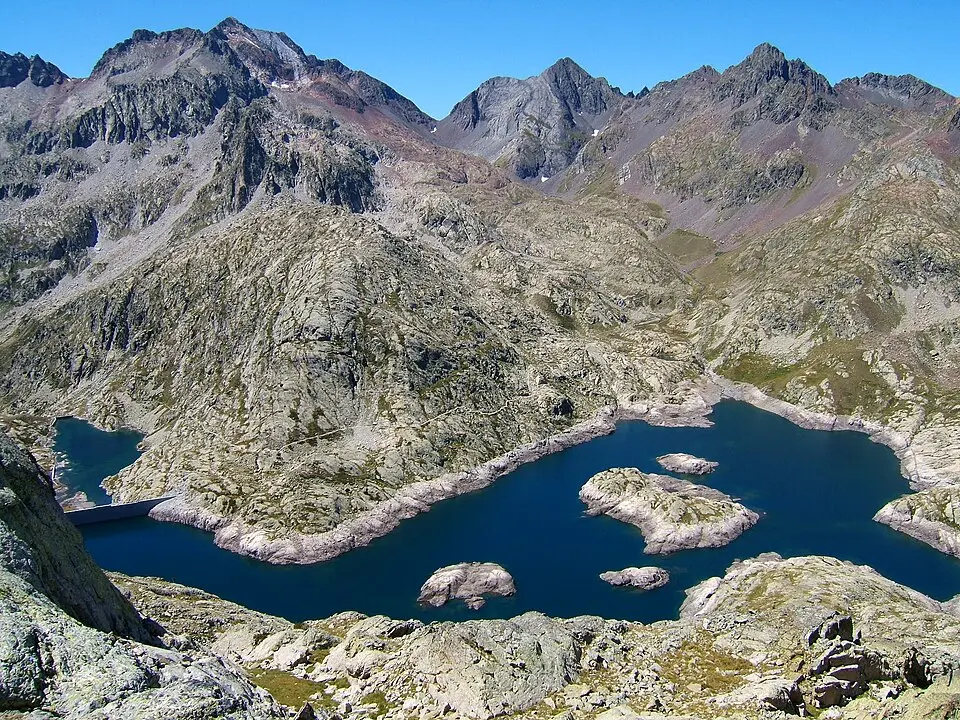 Ibón de Bachimaña Alto