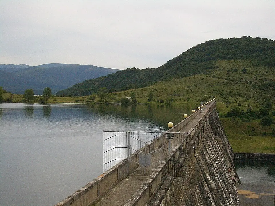 Embalse de Ullibarrí-Gamboa