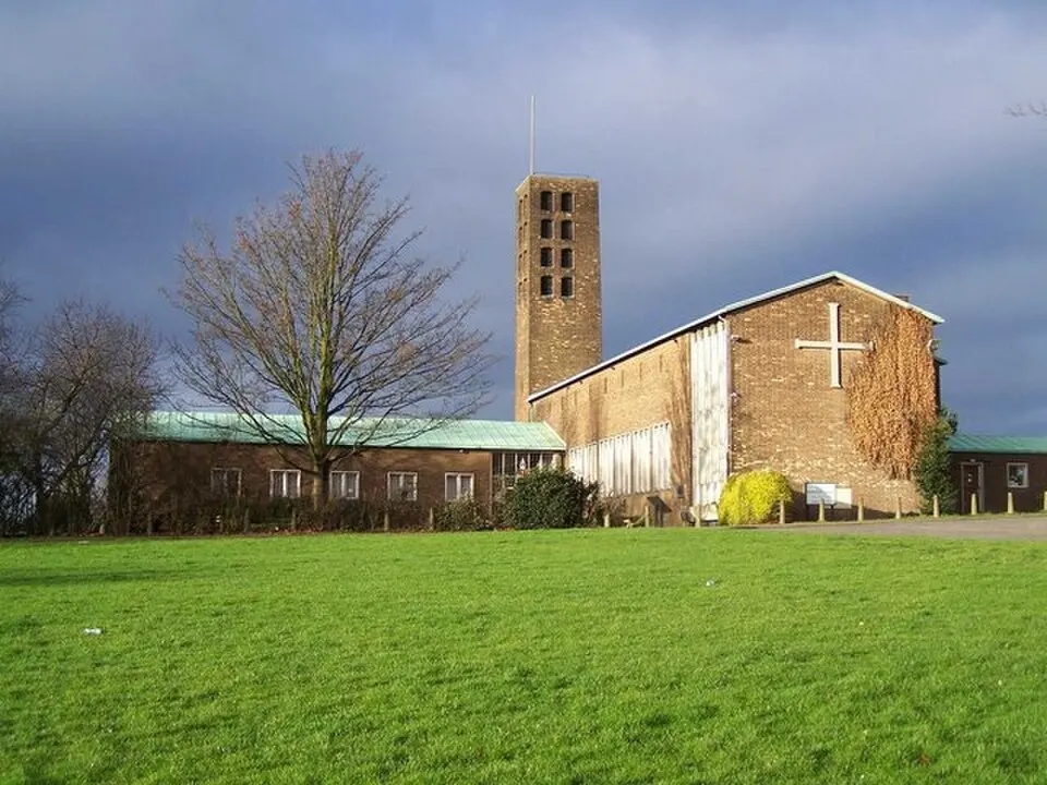 Emmanuel Church, Bentley