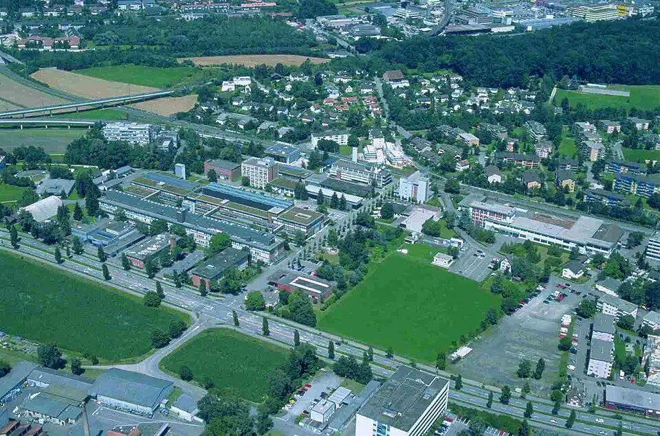 Slika: Buenzlistan · CC BY-SA 3.0 Zvezni inštitut za preskušanje in raziskovanje materialov