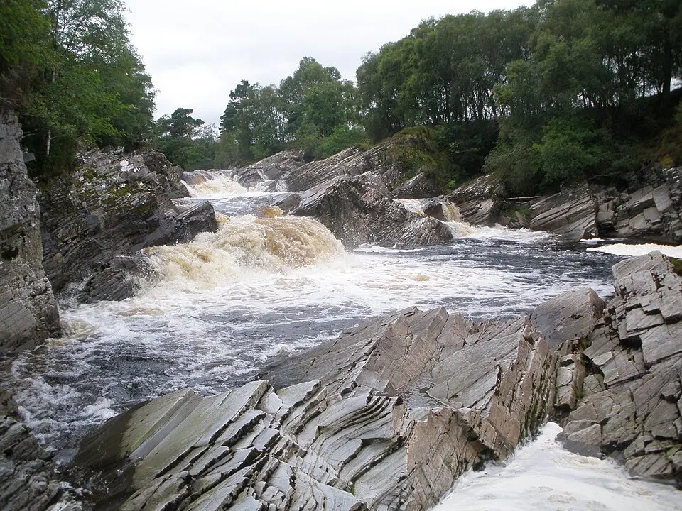 Enarg Falls