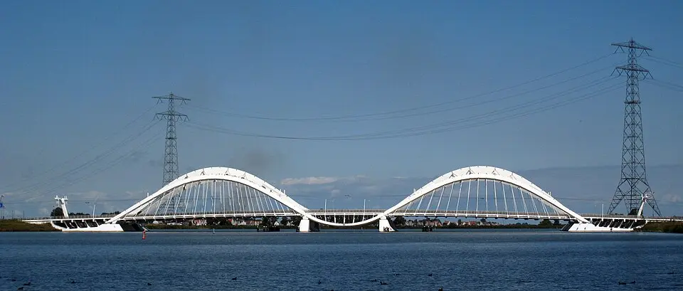 Enneüs Heermabrug