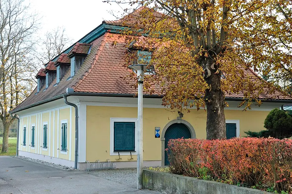 Schützenhaus samt Schützenscheibensammlung