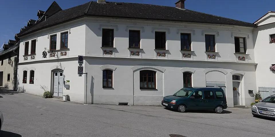 Schloßtaverne und Wirtschaftstrakt
